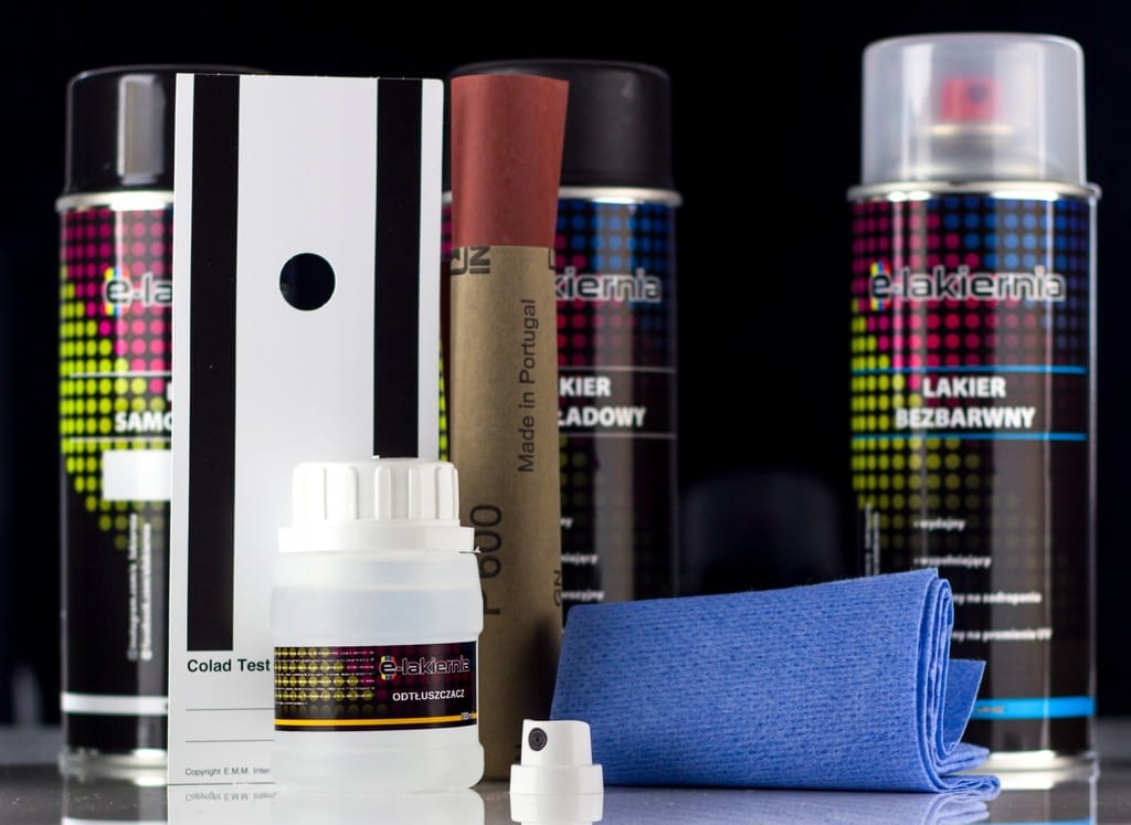 LAKIER SAMOCHODOWY SPRAY ZESTAW DO PLASTIKU KAŻDY KOLOR E-LAKIERNIA